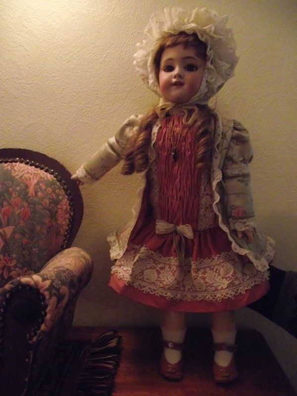 poupee porcelaine
